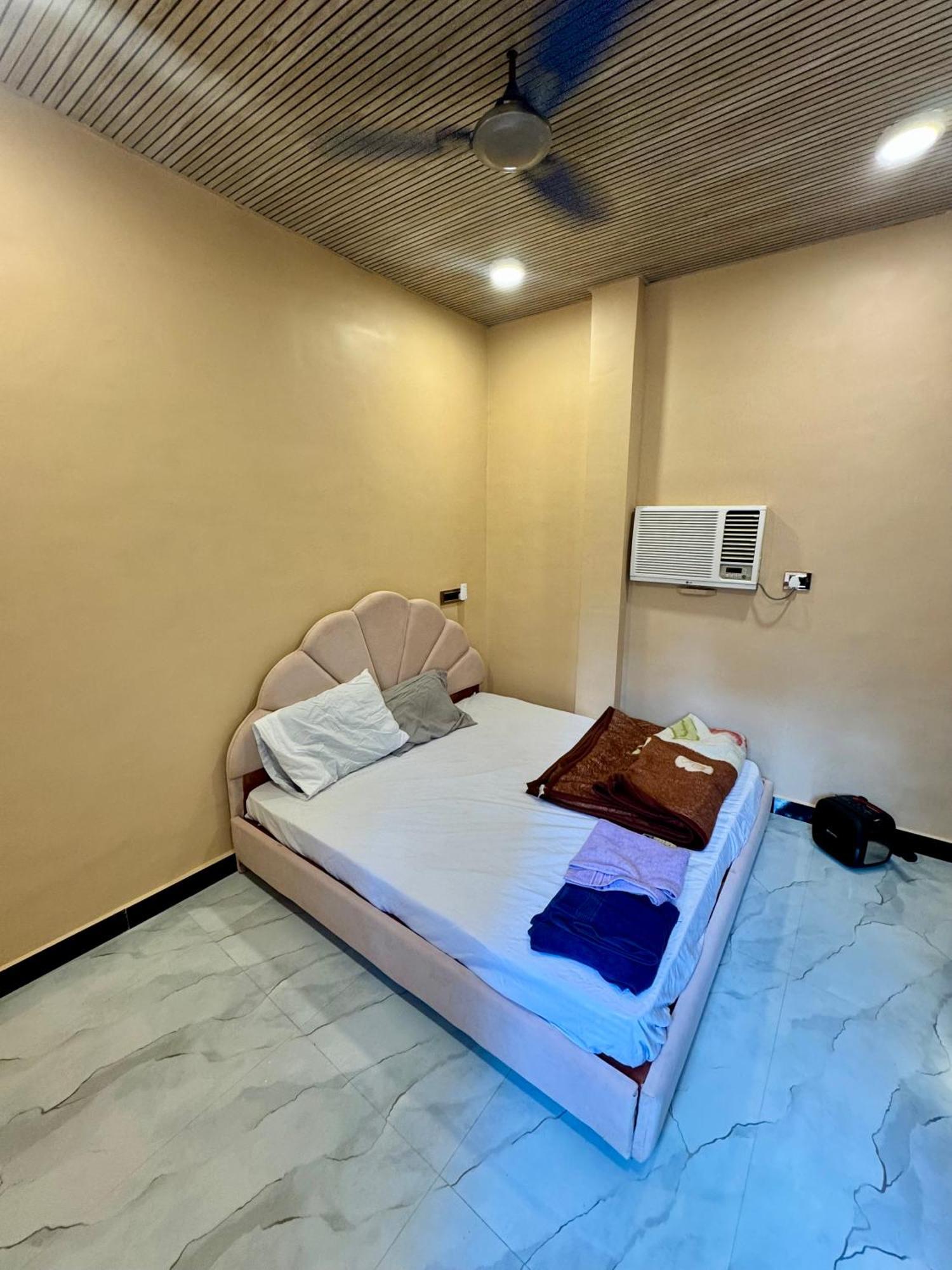 Budget Accommodation 3 Mumbai Ngoại thất bức ảnh